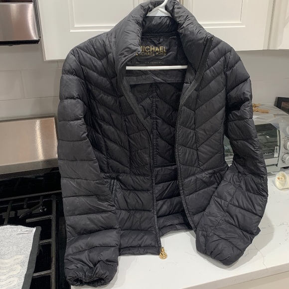 MICHAEL Michael Kors Jackets & Blazers - Michael Kors Gray Packable Puffer Down Filled Coat